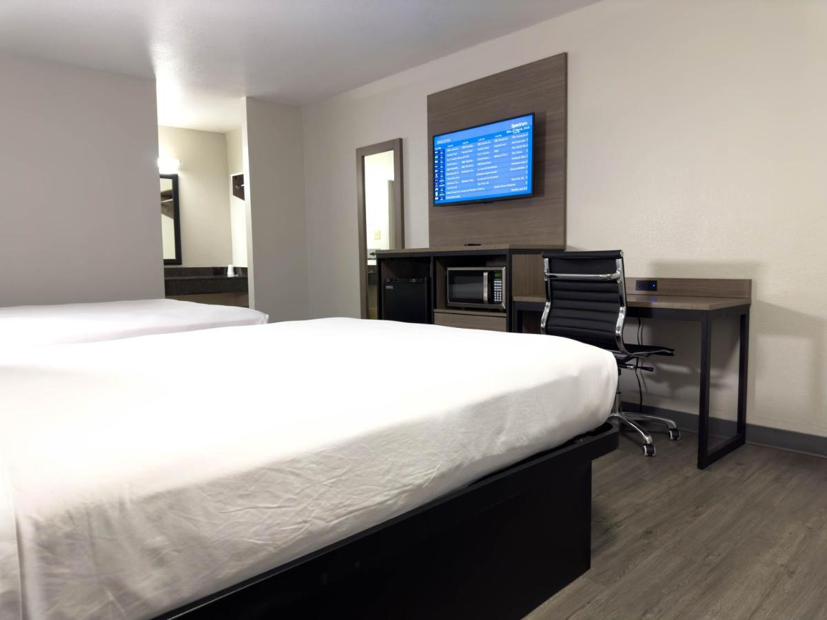 Americas Best Value Inn Austin Exterior photo