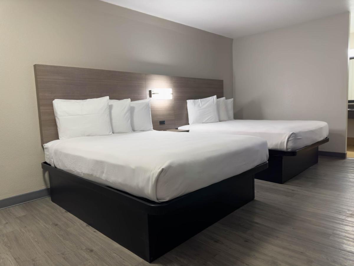 Americas Best Value Inn Austin Exterior photo