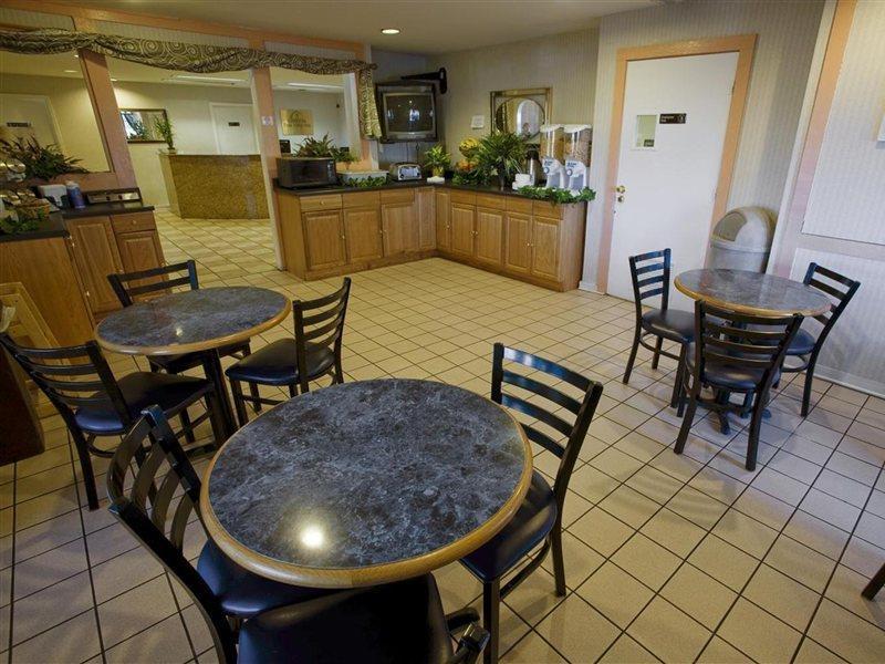 Americas Best Value Inn Austin Exterior photo