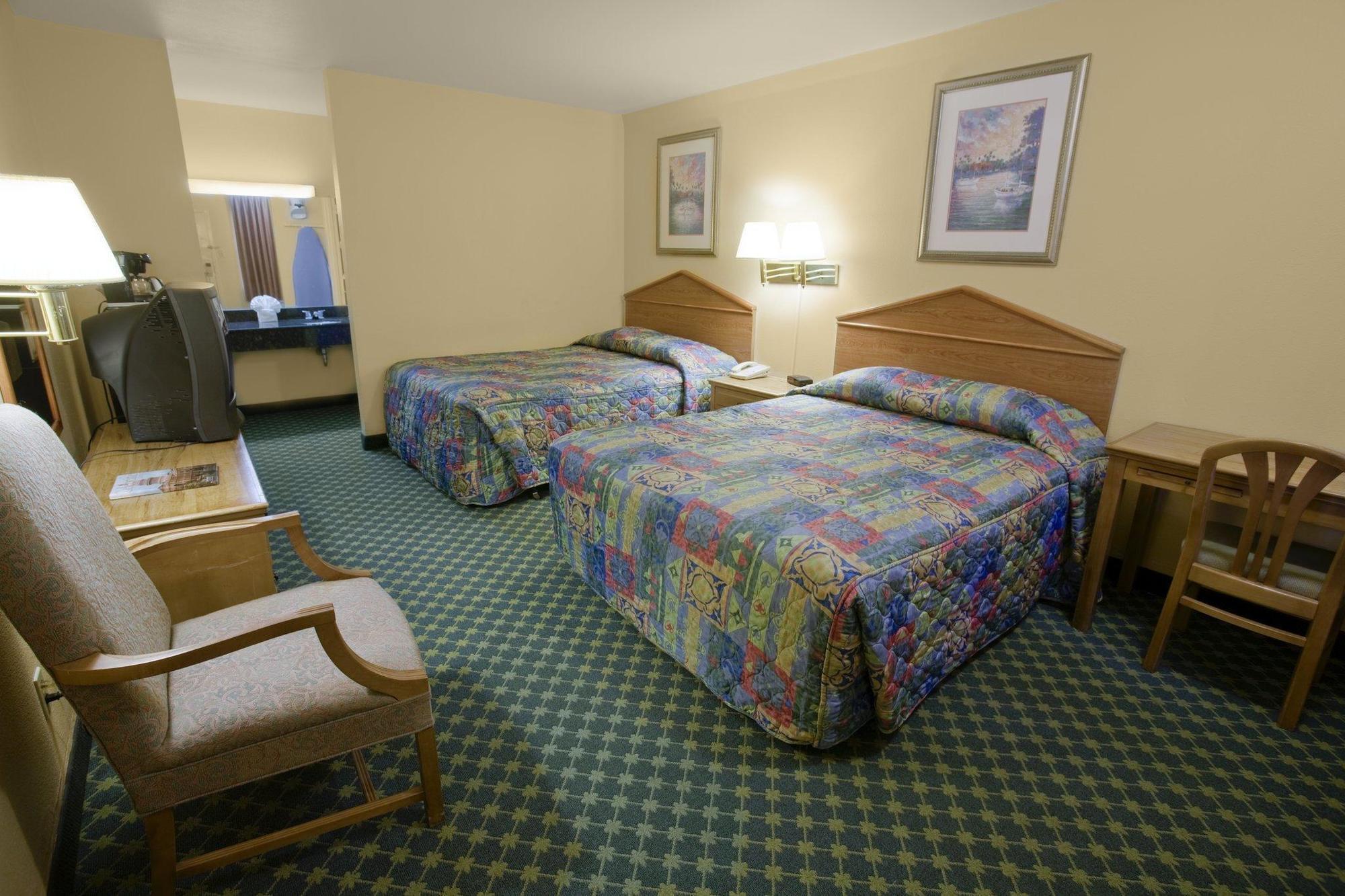 Americas Best Value Inn Austin Exterior photo